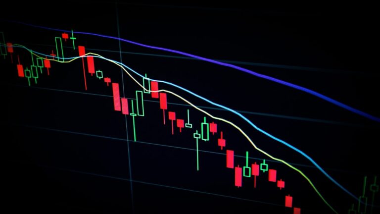 コスモス系L1プリズム、来月閉鎖へ──トークン価格78％急落、史上最安値更新