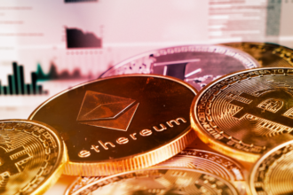 週刊仮想通貨ニュースまとめ──サナエ騒動・規制強化・セキュリティ警告が交錯した1週間