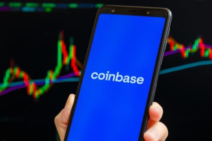 Coinbase、仮想通貨企業で初のS&P500入り──株価10％超上昇