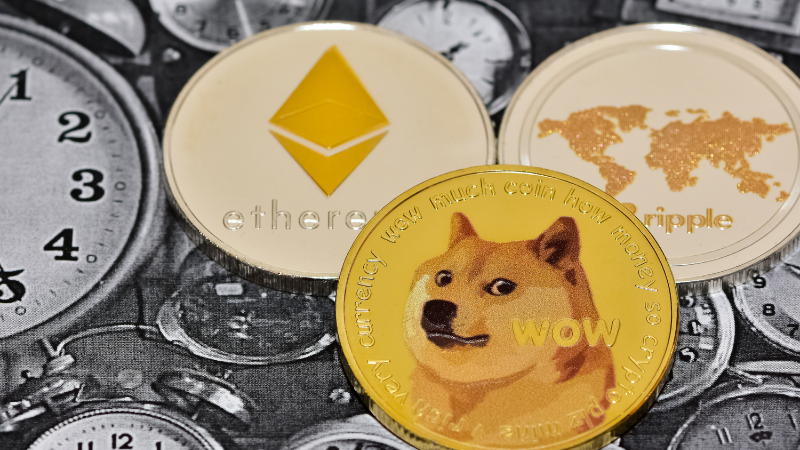 サムズアップ・メディア、XRP・SOL含む7仮想通貨で財務戦略多様化──2.5億ドル枠設定