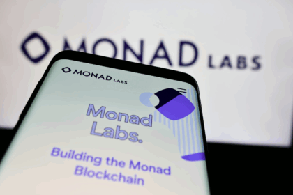 Monad、Portal Labs買収でステーブルコイン決済戦略を加速──高性能EVM互換ブロックチェーンが決済インフラ強化へ