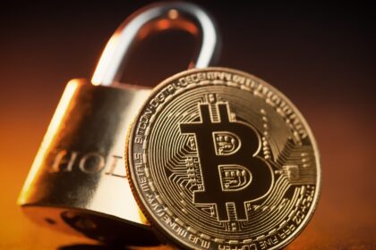 長期保有者のビットコイン保有量、過去最多の1,470万BTCに到達＝Glassnode