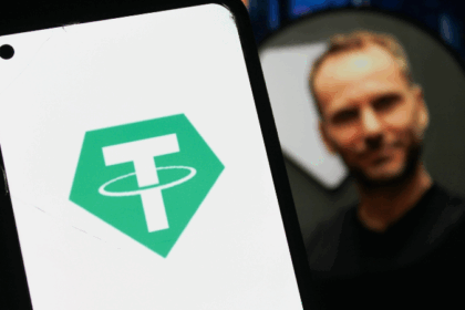 テザー、米国規制準拠の新ステーブルコイン「USA₮」を発表──元ホワイトハウス幹部がCEO就任
