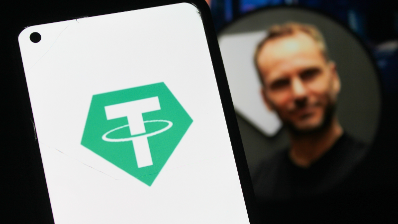 テザー、米国規制準拠の新ステーブルコイン「USA₮」を発表──元ホワイトハウス幹部がCEO就任