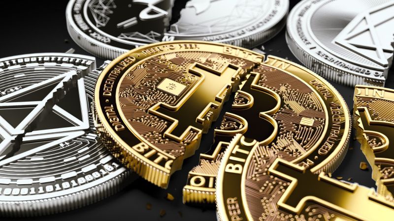 【10/30 仮想通貨ETF動向】ビットコイン・イーサリアム流出続く──来月XRP現物ETF上場か