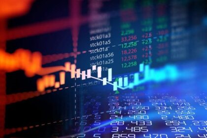 ビットコイン9万ドル割れ、米利下げ期待後退でマクロ圧力増大＝QCP分析