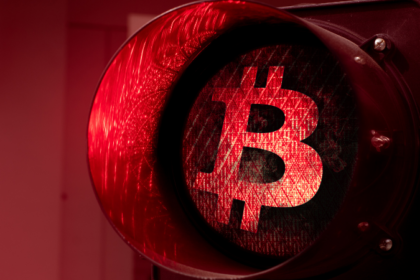 ビットコイン『2,100万枚の神話』崩壊か、無限に増殖する先物が価格を破壊