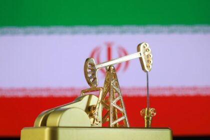 イラン情勢緊迫で原油急騰──日経平均急落、ビットコインも下落基調続く