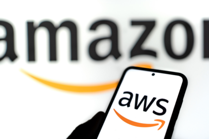 コインベース×AWS、AIエージェント向けUSDC決済を統合──Stripeも参画