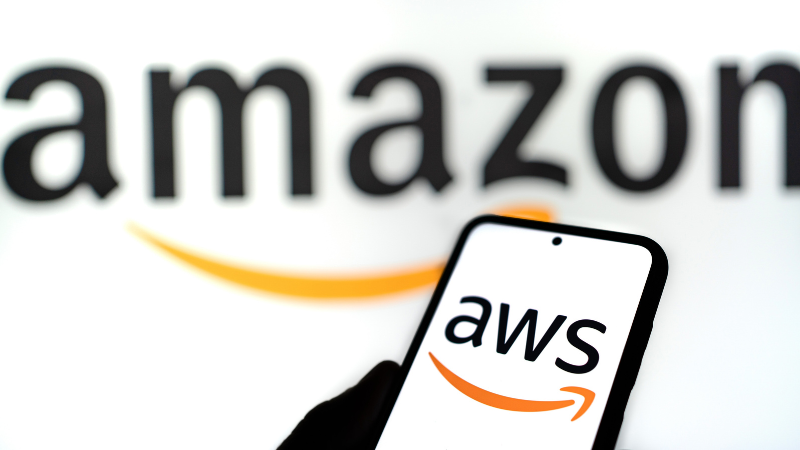 コインベース×AWS、AIエージェント向けUSDC決済を統合──Stripeも参画