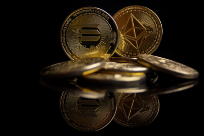 手数料収入は半減、取引件数は倍増──主要チェーンの乖離＝ビットワイズ