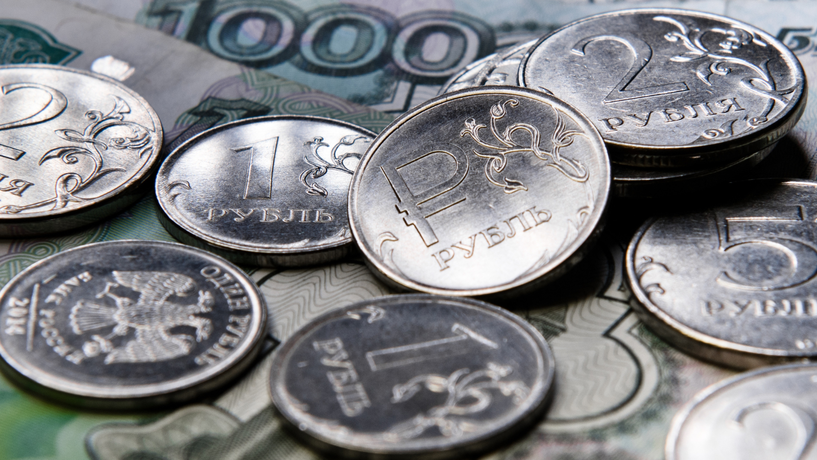 ロシアのデジタルルーブル、導入1カ月で22万口座──中銀予測の3.7倍